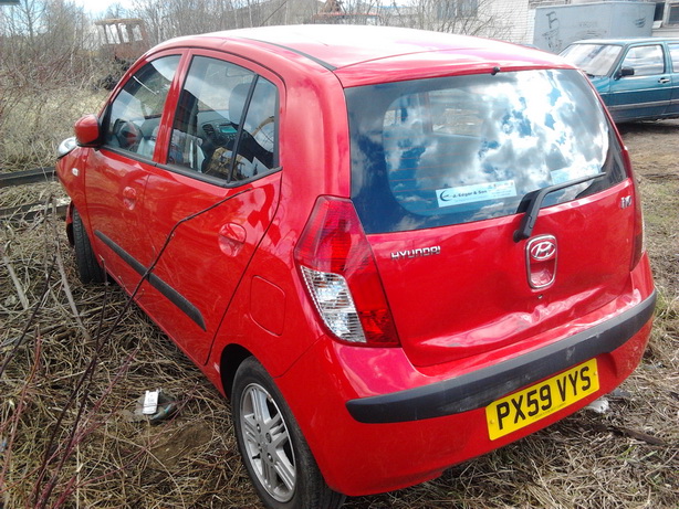 Used Car Parts Hyundai i10 2009 1.3 Automatic Hatchback 4/5 d. Red 2013-4-25